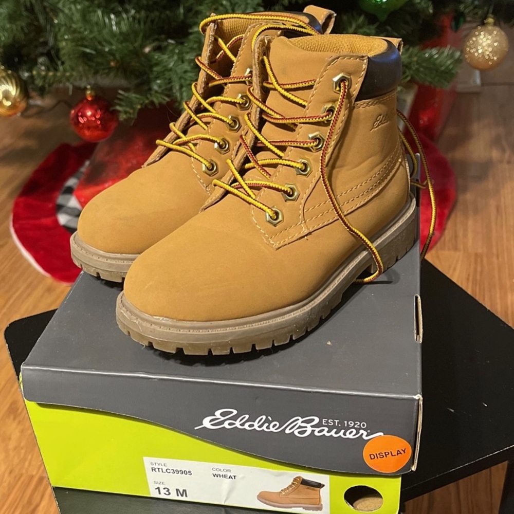 Eddie Bauer boots